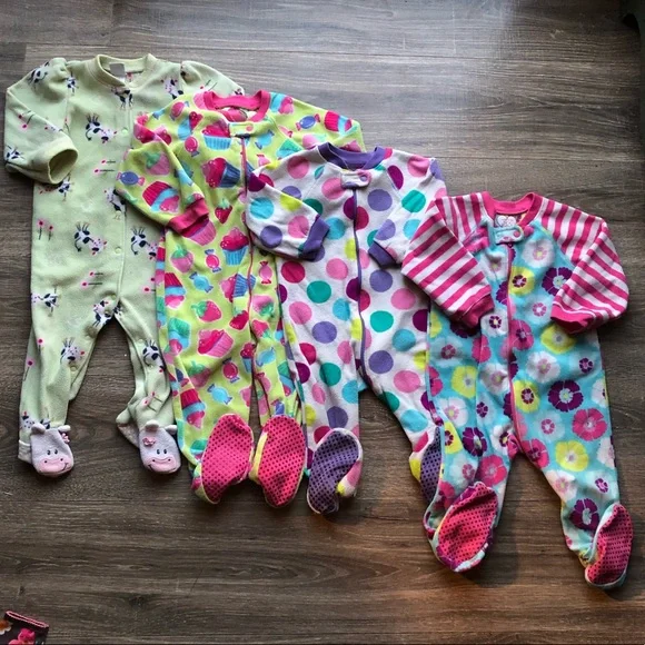 Children’s Place Girls’ Fleece Footie Sleeper Set - Picture 4 of 12